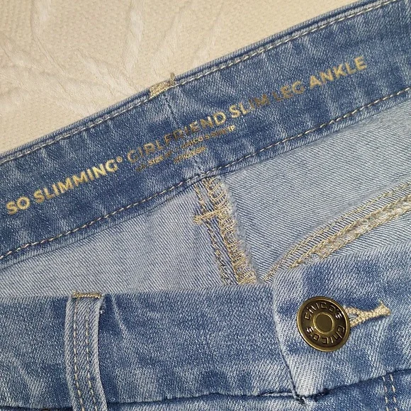 Chico's So Slimming Girlfriend Capr Jeans - Picture 6 of 9